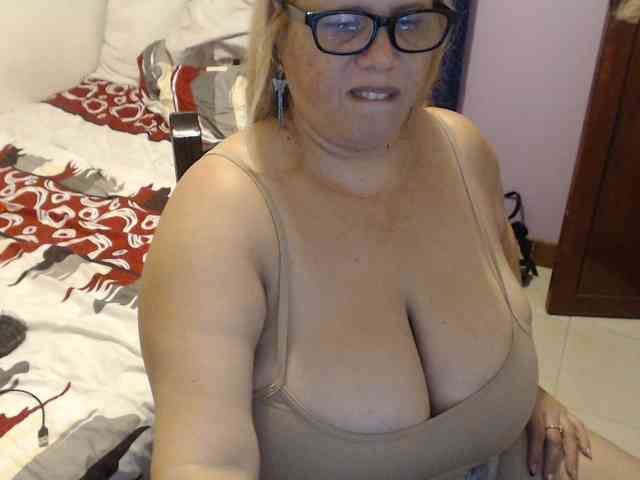 ElizabethTaylor8 webcam
