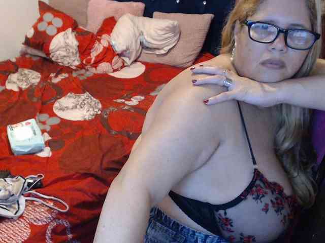 ElizabethTaylor8 webcam