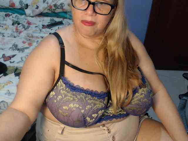 ElizabethTaylor8 webcam