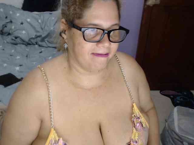 ElizabethTaylor8 webcam