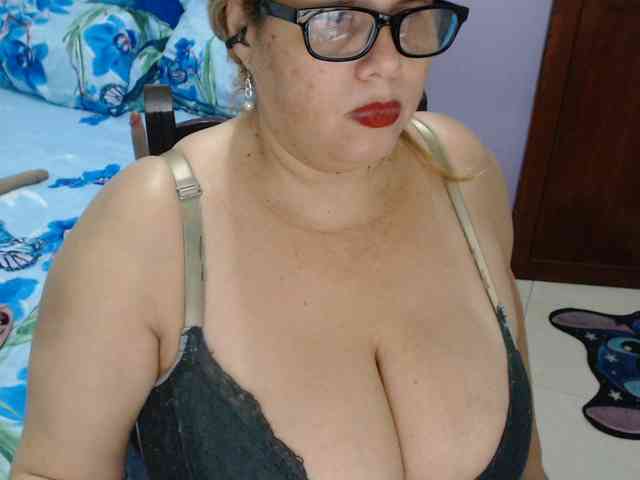 ElizabethTaylor8 webcam