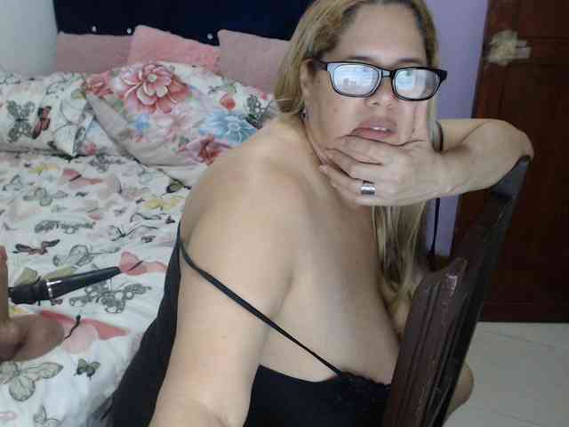 ElizabethTaylor8 webcam