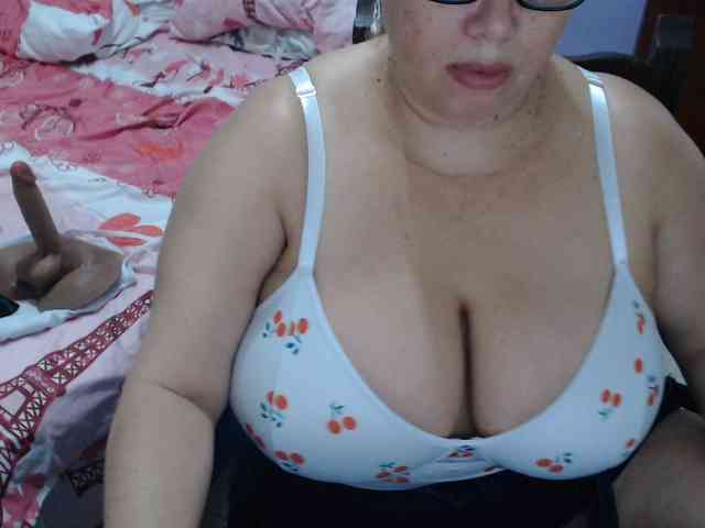 ElizabethTaylor8 webcam