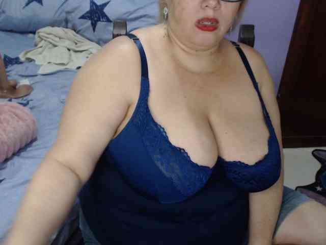 ElizabethTaylor8 Sex Cam Show