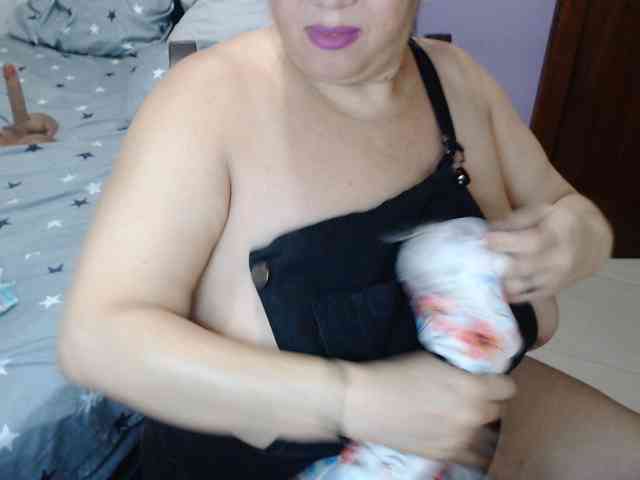 ElizabethTaylor8 webcam