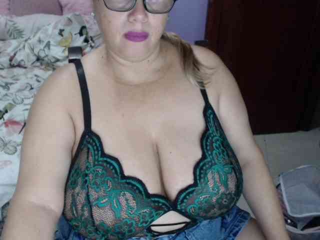 ElizabethTaylor8 webcam