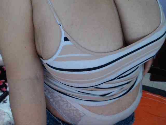 ElizabethTaylor8 webcam