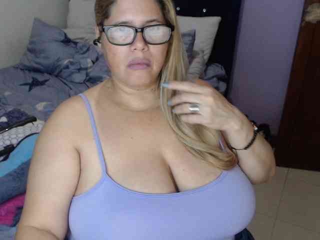 ElizabethTaylor8 webcam