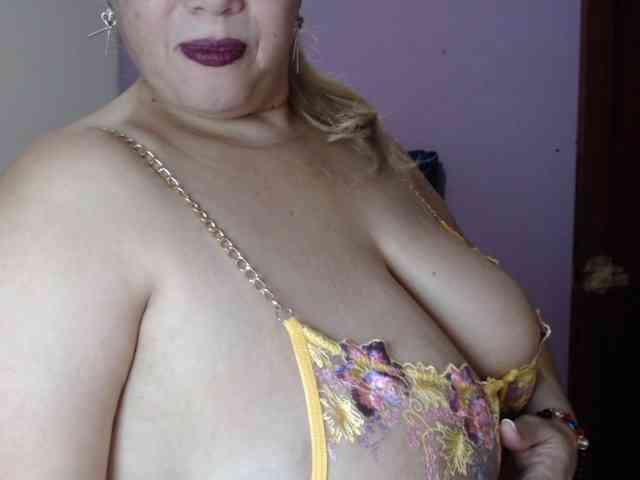 ElizabethTaylor8 webcam