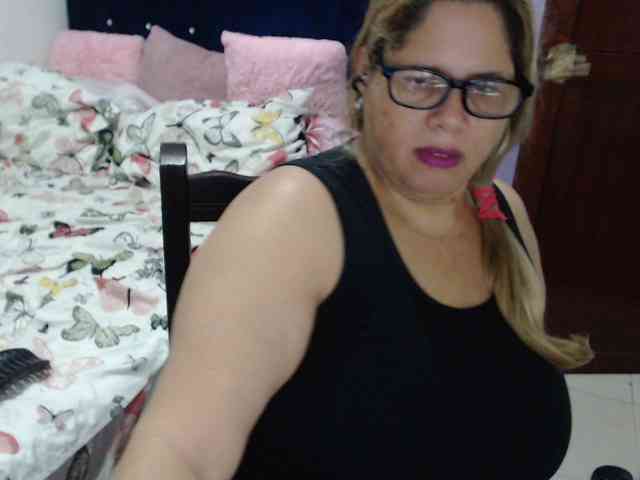 ElizabethTaylor8 webcam