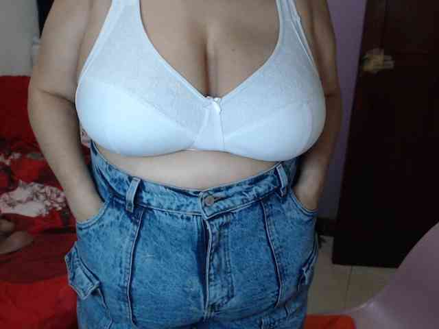 ElizabethTaylor8 webcam