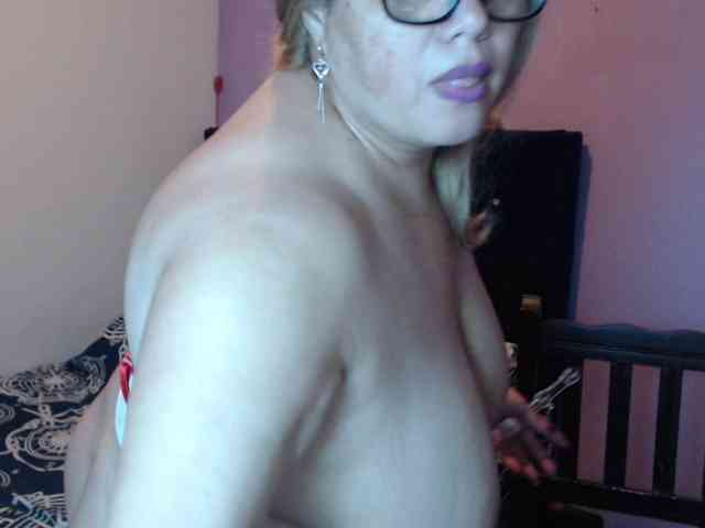 ElizabethTaylor8 webcam