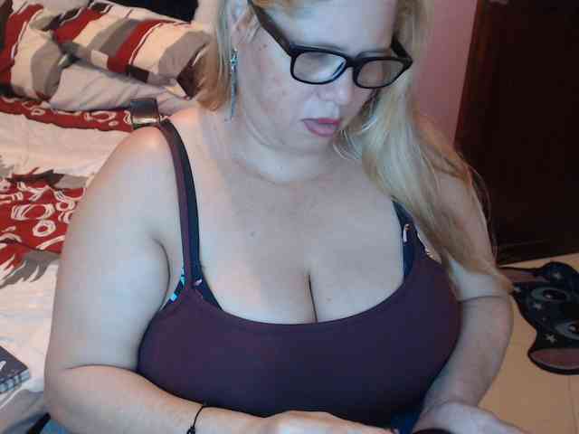 ElizabethTaylor8 webcam