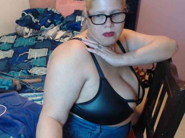 ElizabethTaylor8 webcam