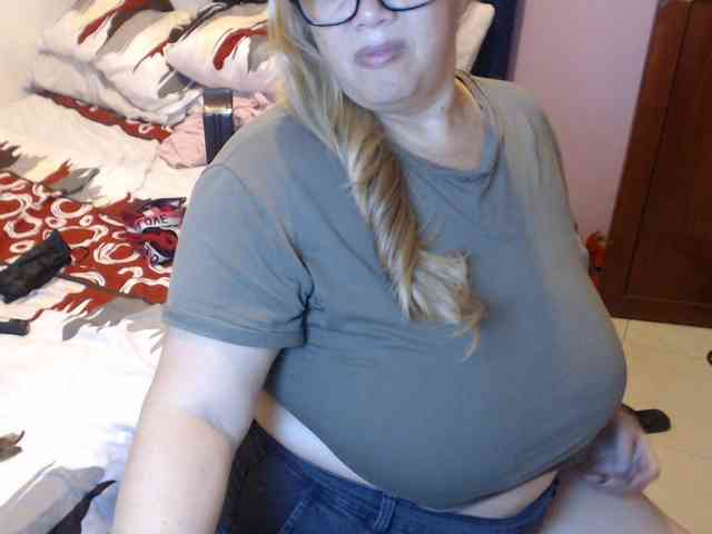 ElizabethTaylor8 webcam