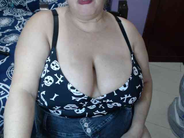 ElizabethTaylor8 webcam