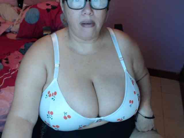 ElizabethTaylor8 webcam