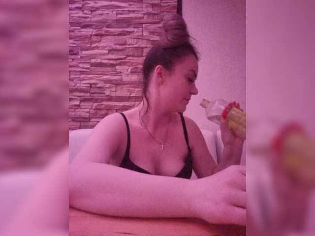 Aleksandra-11 Live Cam on BongaCams