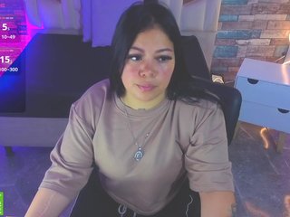 martina-tay