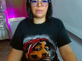 martina-tay