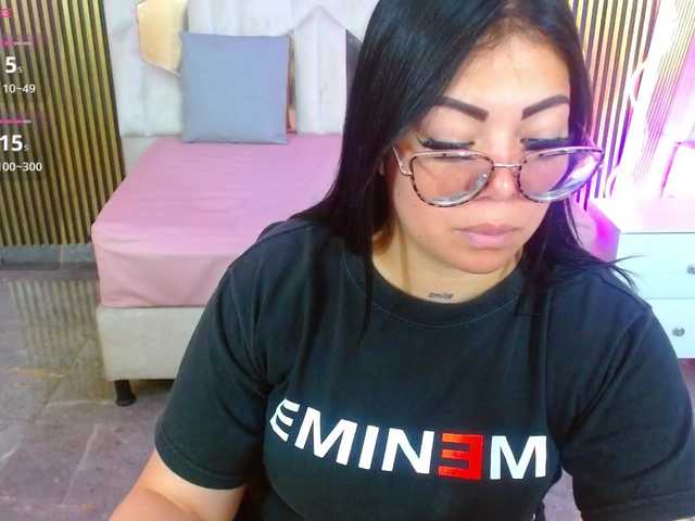 martina-tay