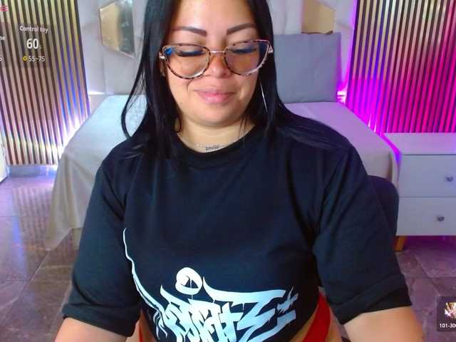 martina-tay