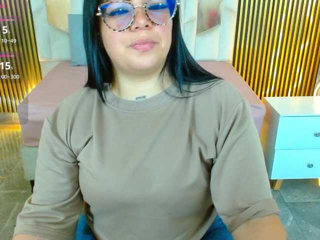 martina-tay
