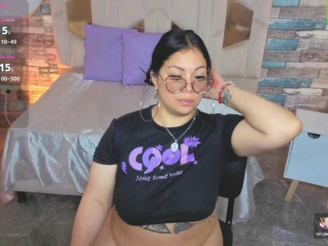 martina-tay