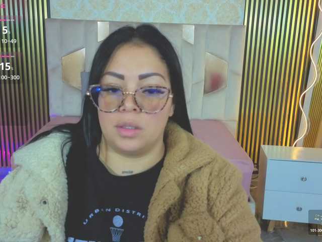 martina-tay
