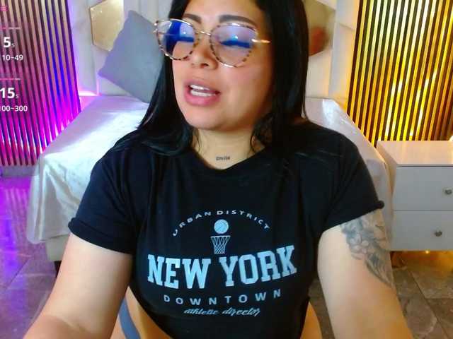 martina-tay