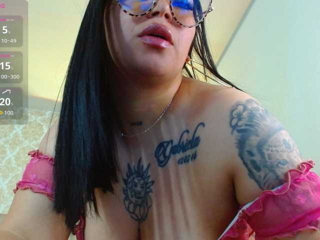 martina-tay's BongaCams show and profile