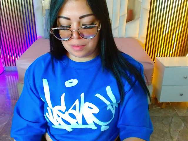 martina-tay