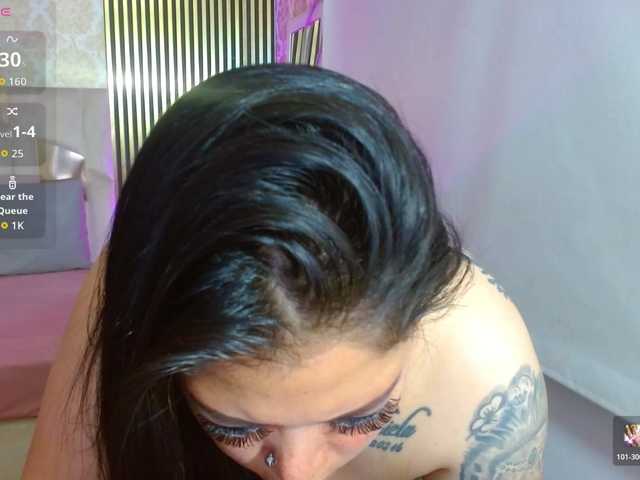 martina-tay live cam on BongaCams