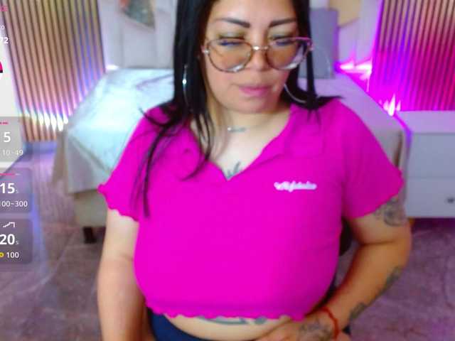 martina-tay