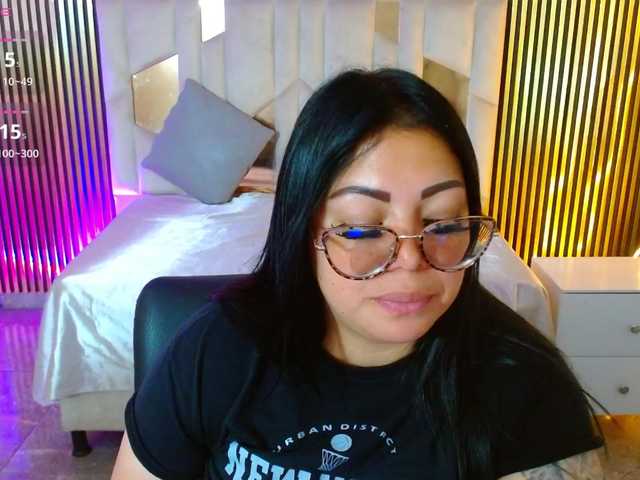 martina-tay