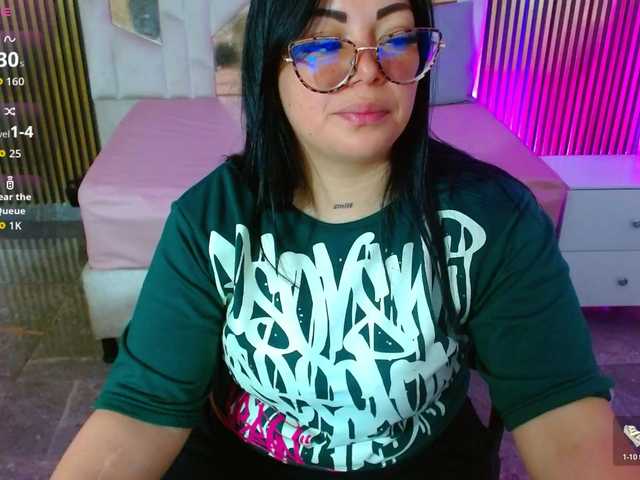 martina-tay
