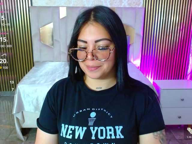 martina-tay