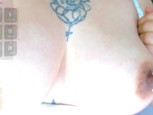 martina-tay live cam on BongaCams