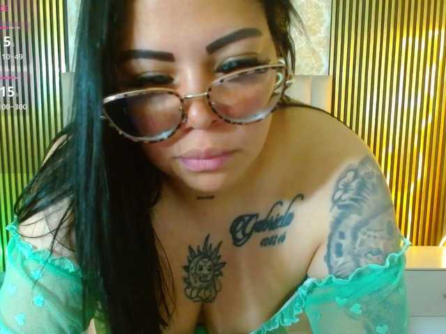 martina-tay