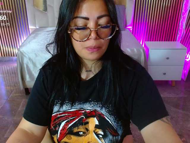 martina-tay