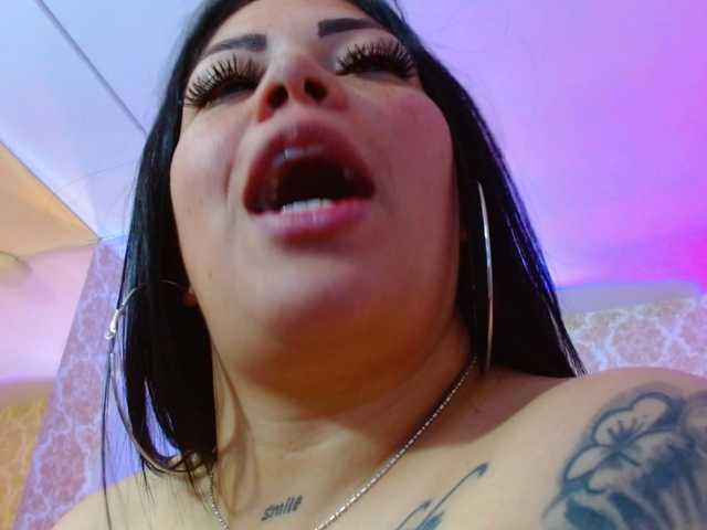 martina-tay