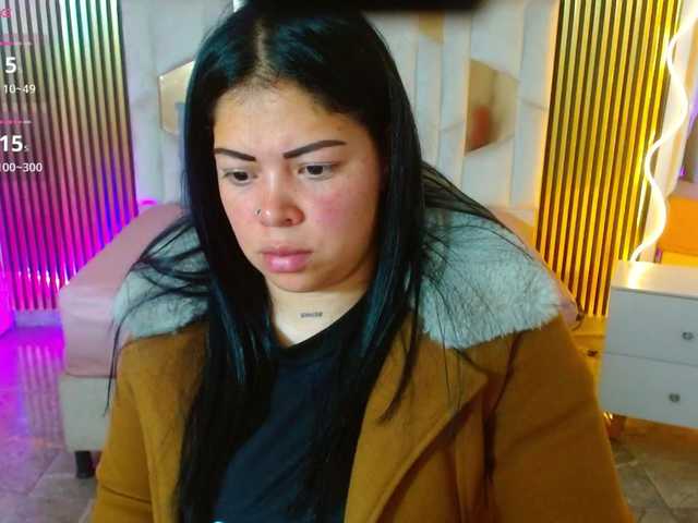 martina-tay