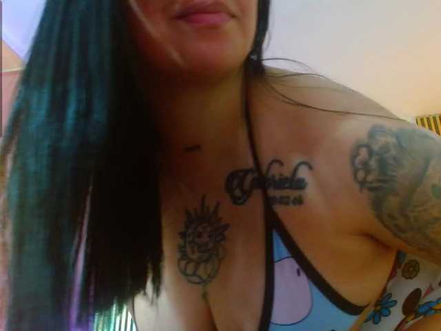 martina-tay live webcam show