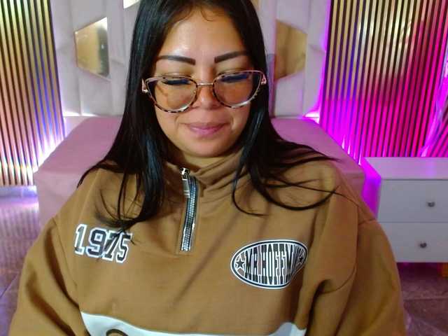 martina-tay
