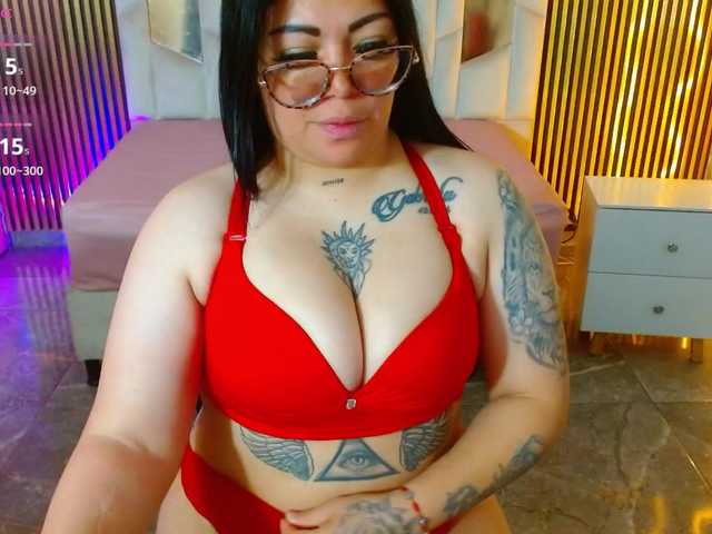 martina-tay live webcam show