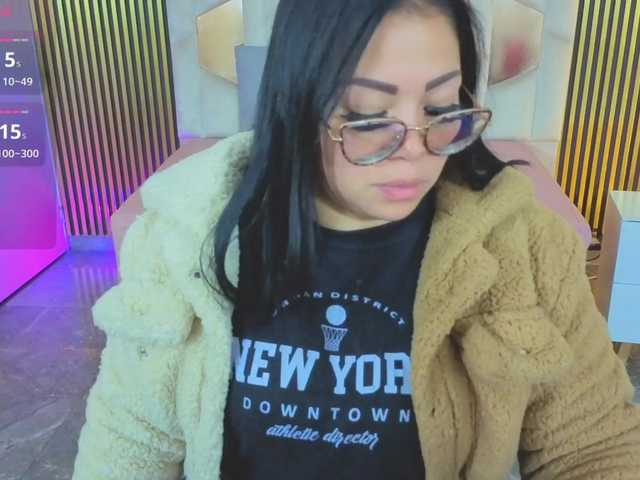 martina-tay