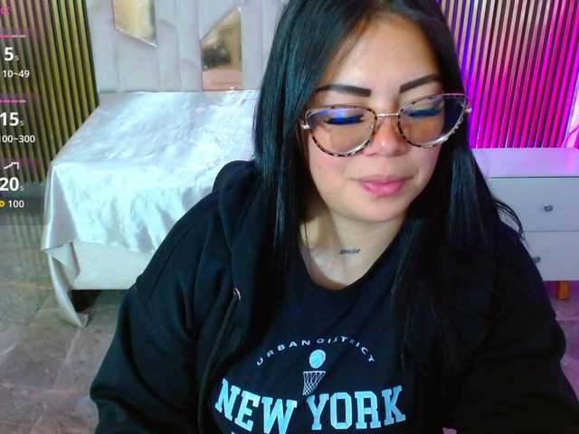 martina-tay