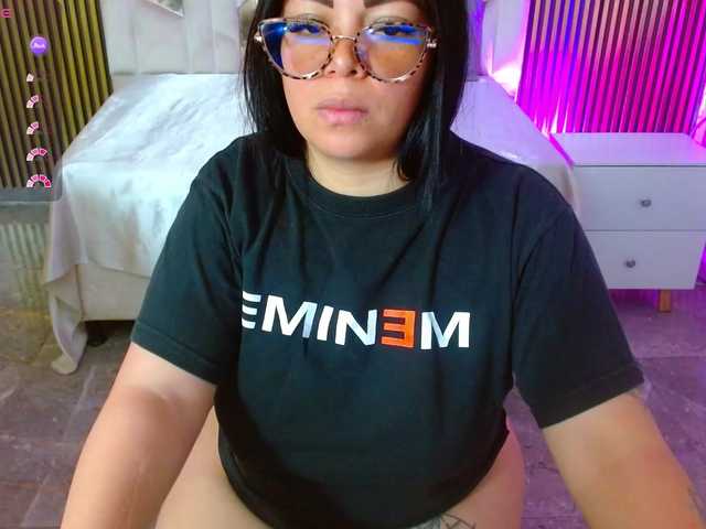 martina-tay