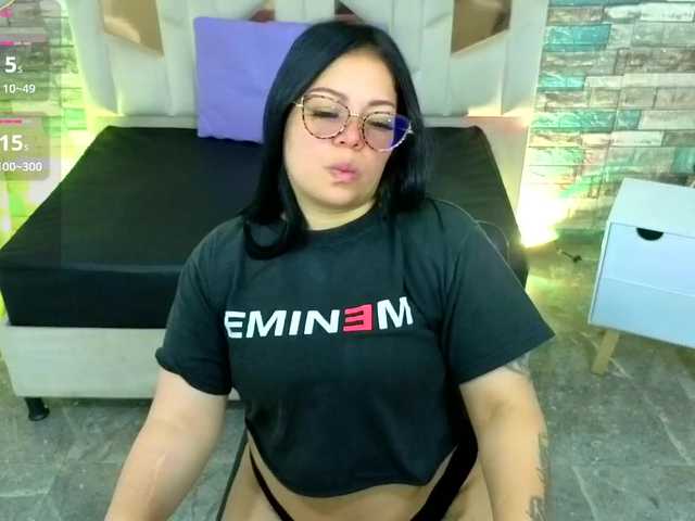 martina-tay
