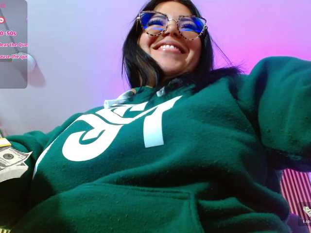 martina-tay